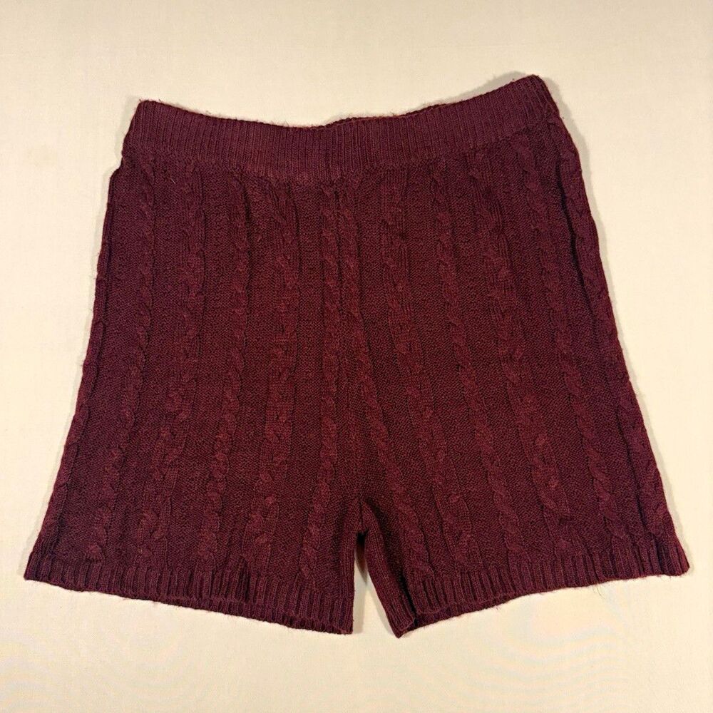 Almost Famous Women's Burgundy Cable Knit Shorts XL Pull-On Elastic Waist